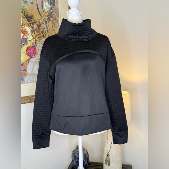 Layer 8 Black Quilted Mock Neck Pullover Sweatshirt Quick Dry Women’s Small - Picture 4 of 9